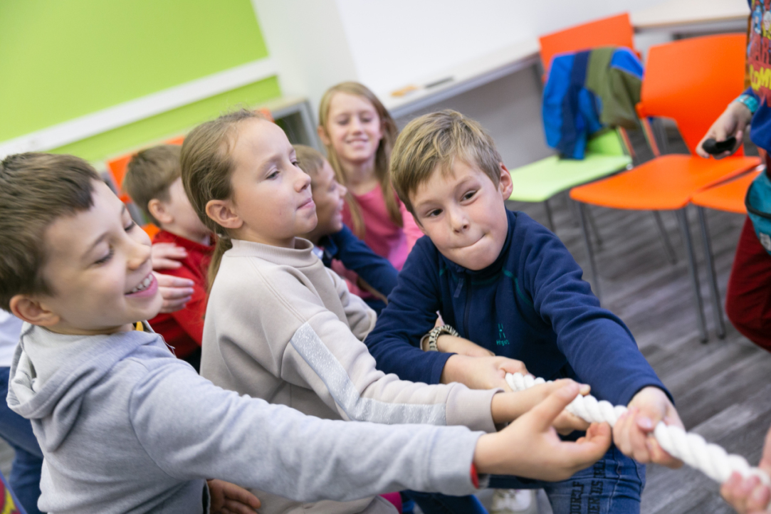 ‘Why Isn’t the World Triangular?’: HSE Opens University for Kids Illustration for news: ‘Why Isn’t the World Triangular?’: HSE Opens University for Kids