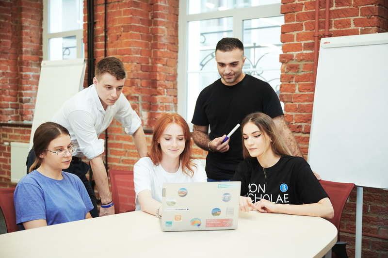 HSE Launches English-Language Strategic Development Website Illustration for news: HSE Launches English-Language Strategic Development Website